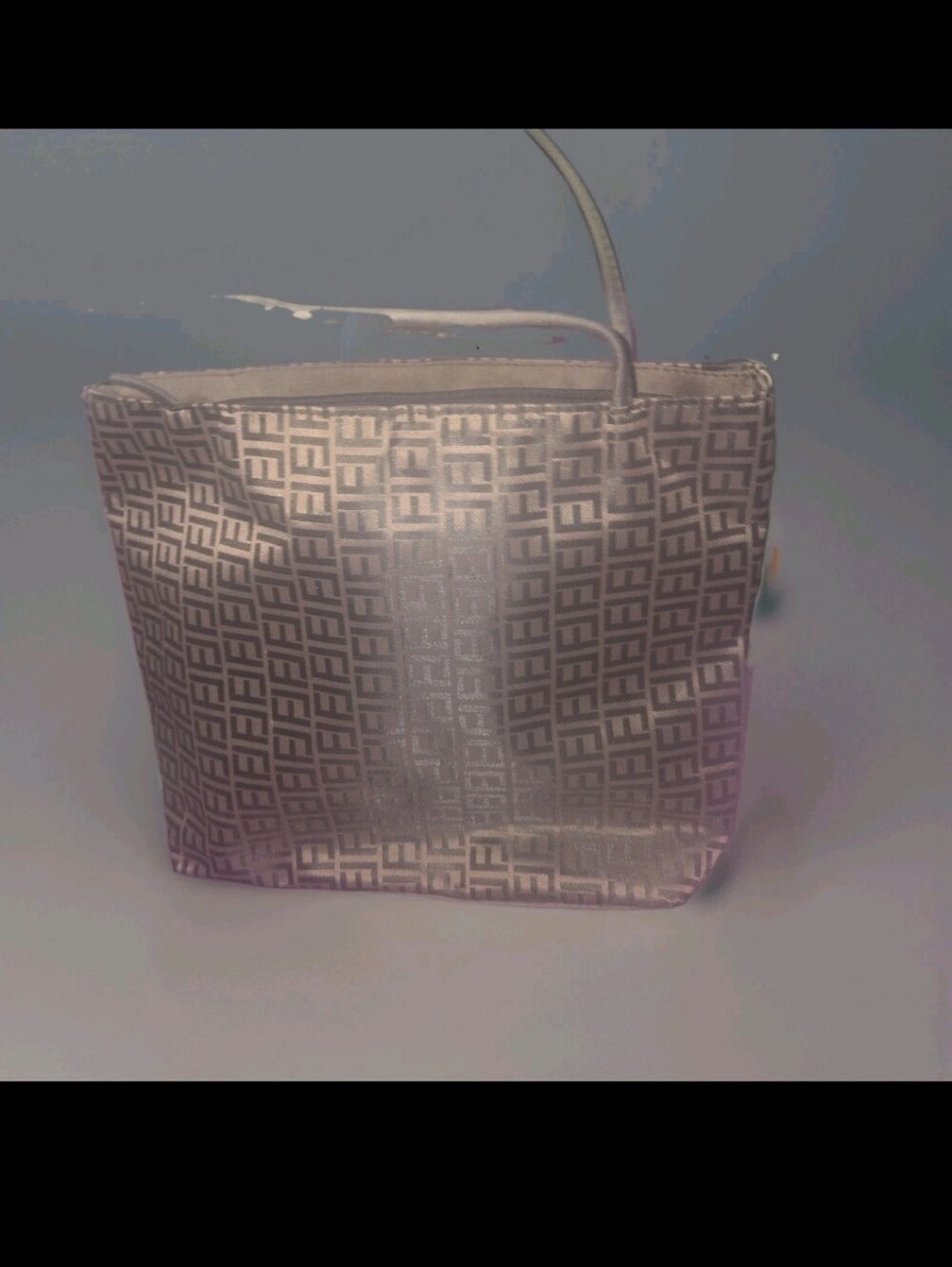 Set Of Two Purses - Picture 3 of 10